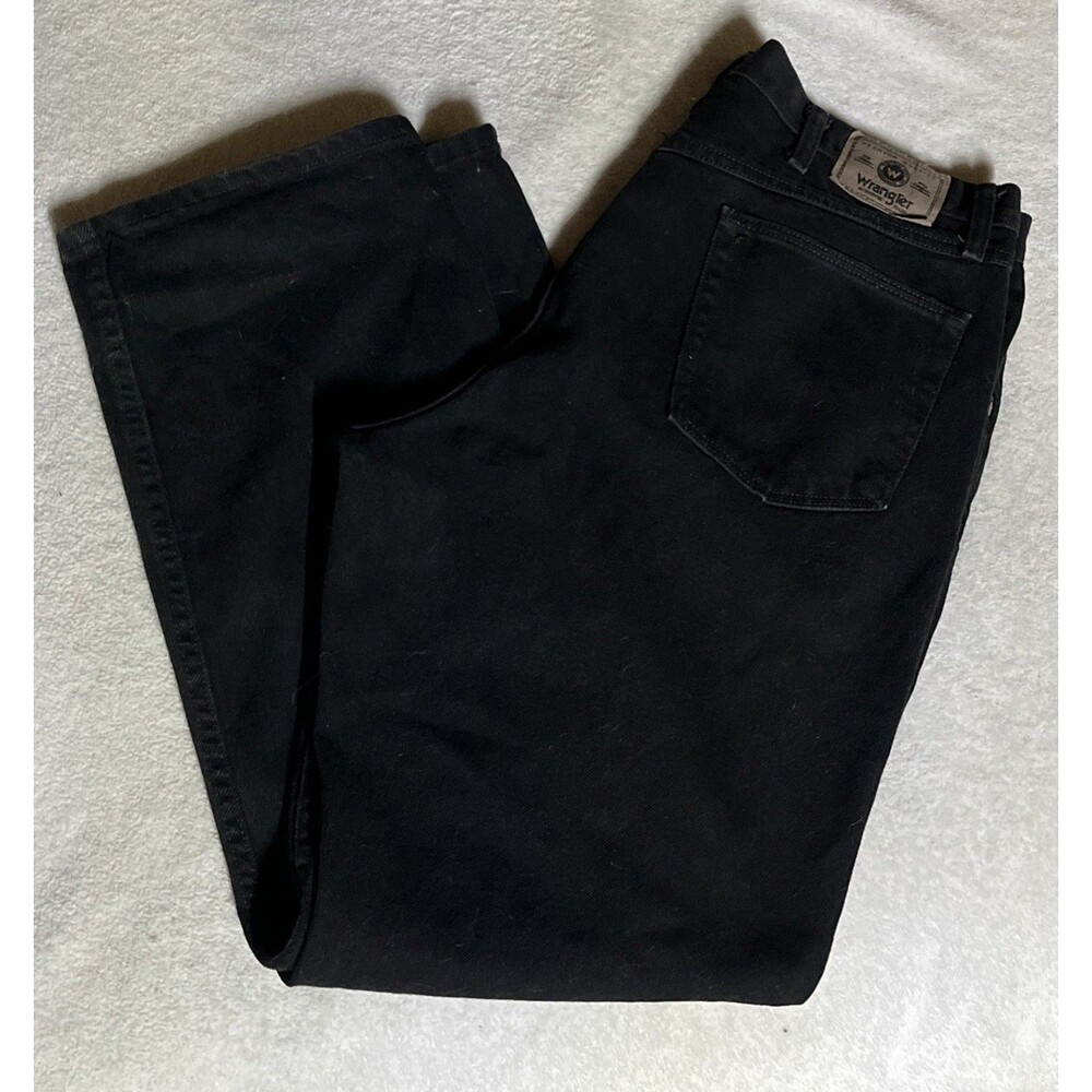 Men's Wrangler Authentic Relaxed Fit Jeans Size 38 x 32 Black 97601CB